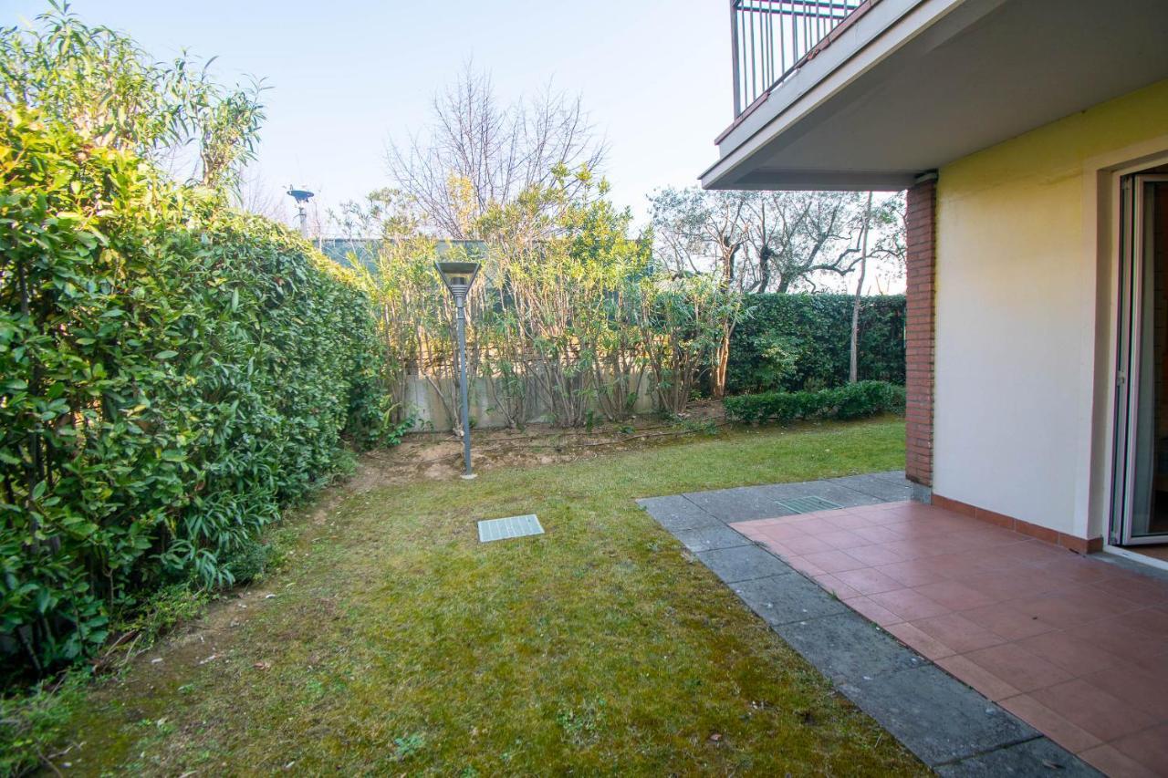 Lato Soleggiato @Gardazzurro Apartment Padenghe sul Garda Ngoại thất bức ảnh